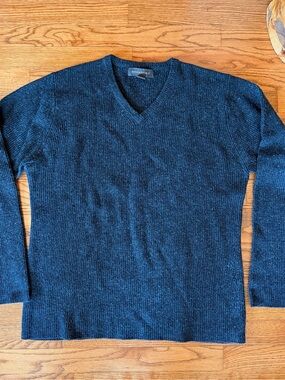 Banana Republic Men's V-Neck Ribbed Sweater - Dark Gray